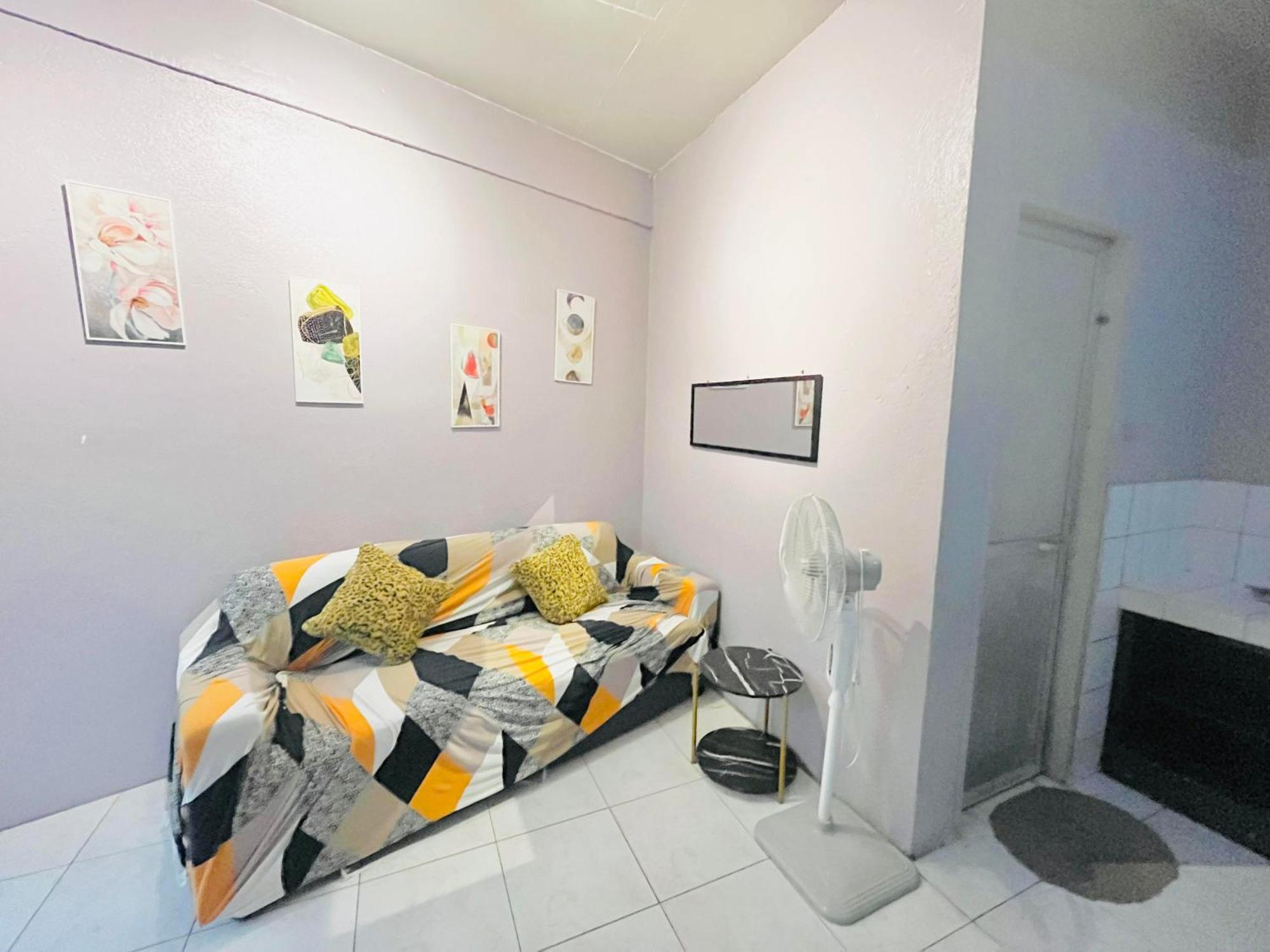 The Collective Byhome Puerto Princesa ภายนอก รูปภาพ