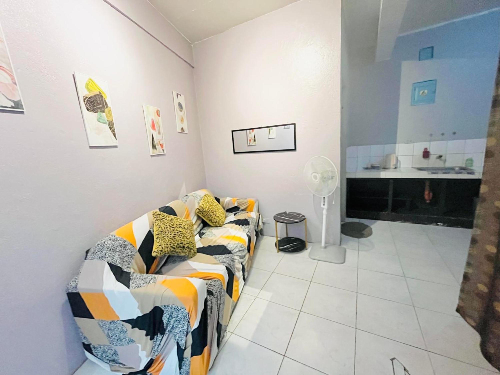 The Collective Byhome Puerto Princesa ภายนอก รูปภาพ